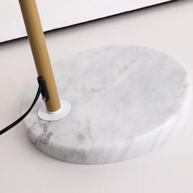 Lámpara de pie de estilo rústi - Floor Lamp Tripod reseña y precio